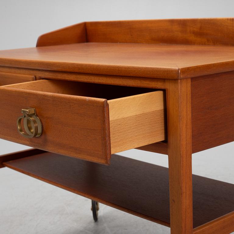 Kerstin Hörlin-Holmquist, A mahogany serving trolley, for Nordiska Kompaniet, 1960's.