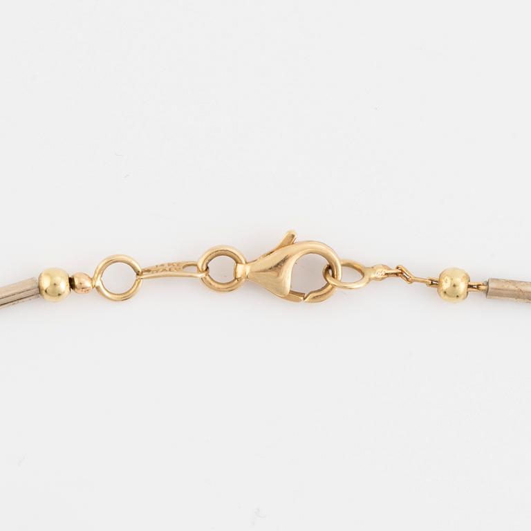 14K gold necklace, Italy.