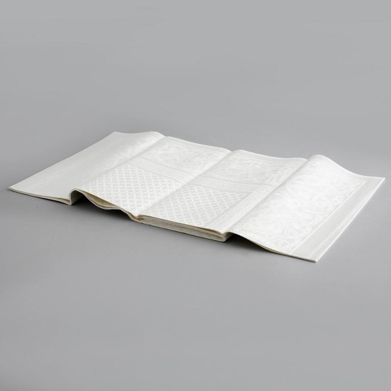 SIGNE SOHLMAN, a linnen table cloth made by Almedahls, designed 1876.