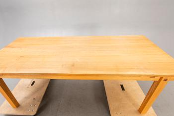 Petter Östberg, an ash dining table Ludvigsborg 1990s.
