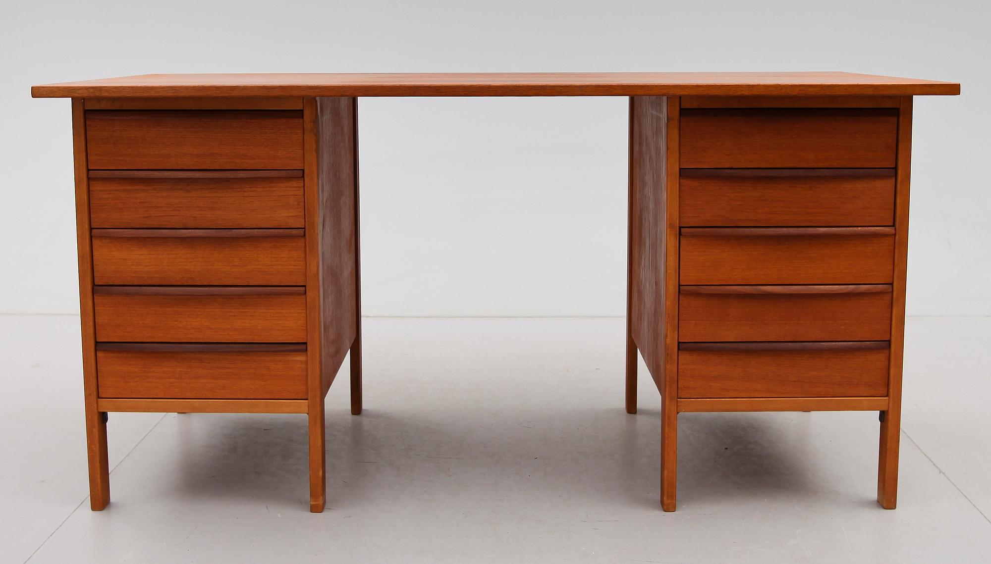 SKRIVBORD, 1900-talets andra hälft.