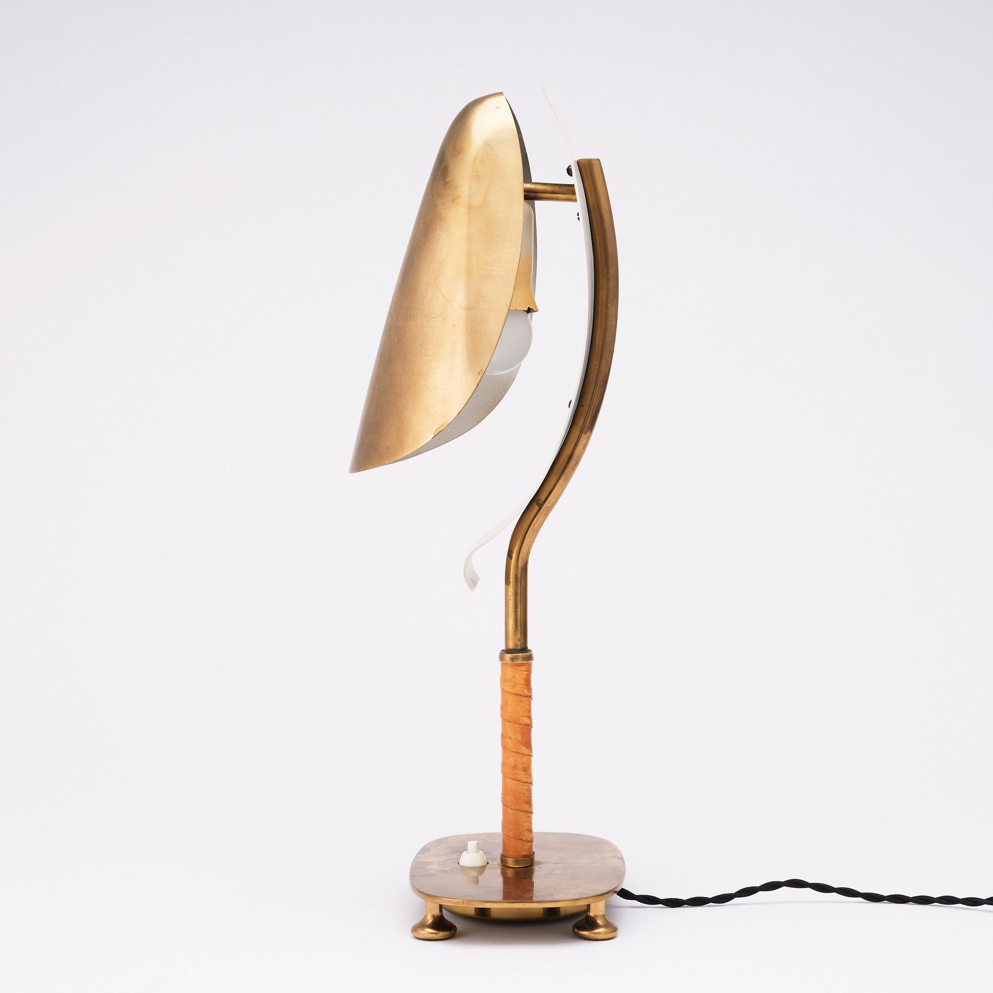 Harald Notini, bordslampa, modell "15582", Arvid Böhlmarks Lampfabrik 1950-tal.