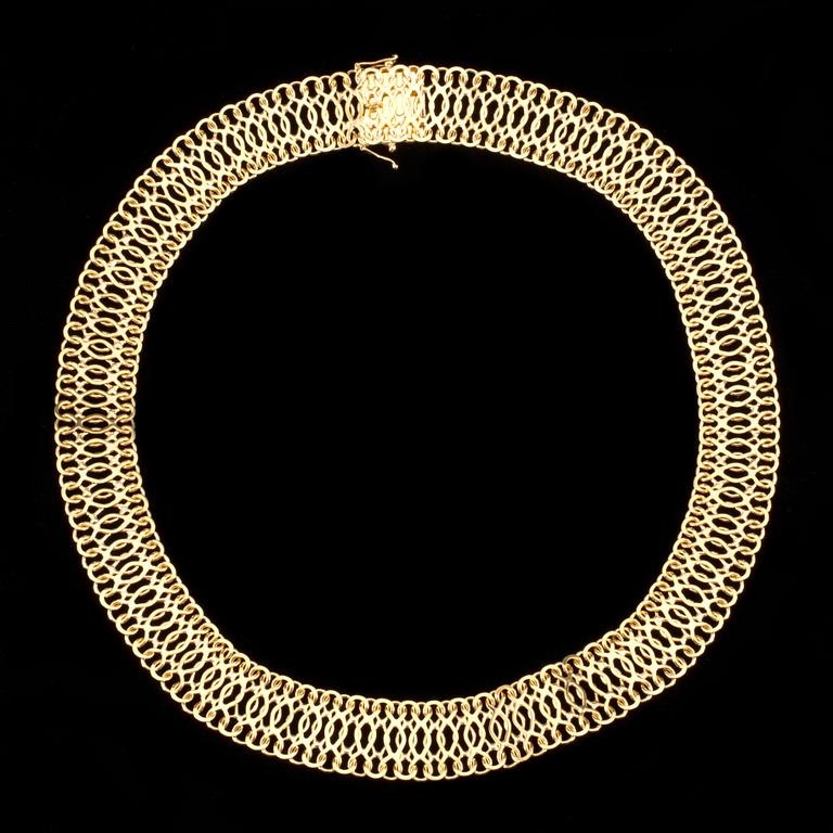 COLLIER, 18k guld, Hedens Guldsmeds Ab Bröderna, Ängelholm, 1977. Vikt ca 74 g.