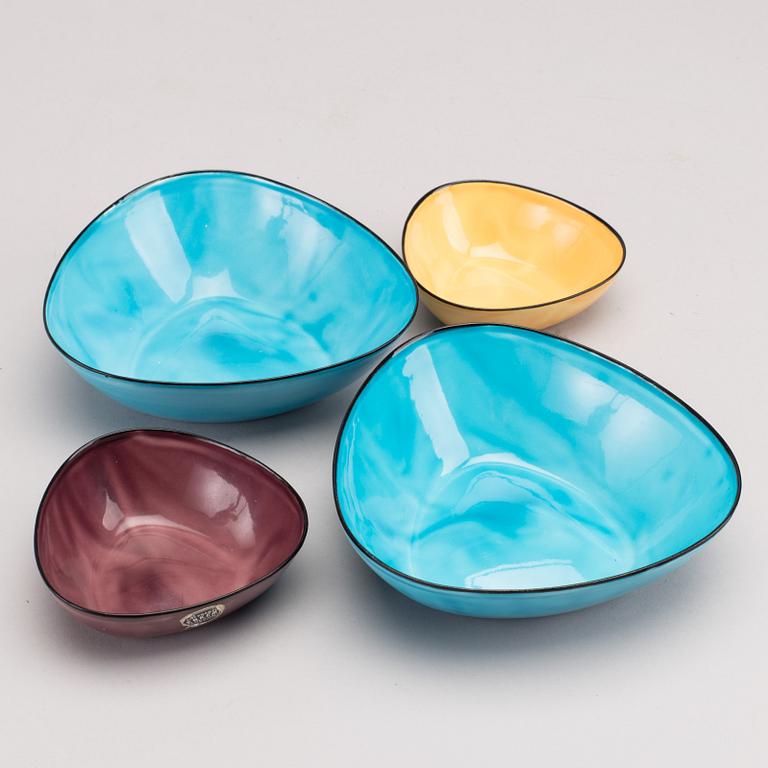 ARNE ERKER, skålar, 4 st, emalj, Kockum, 1900-talets andra hälft.