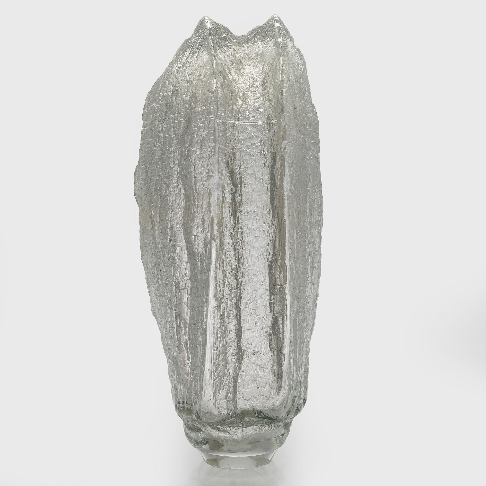 Timo Sarpaneva, veistos "Varjot" Finlandia sarjasta, signeerattu Timo Sarpaneva, Iittala 1964.