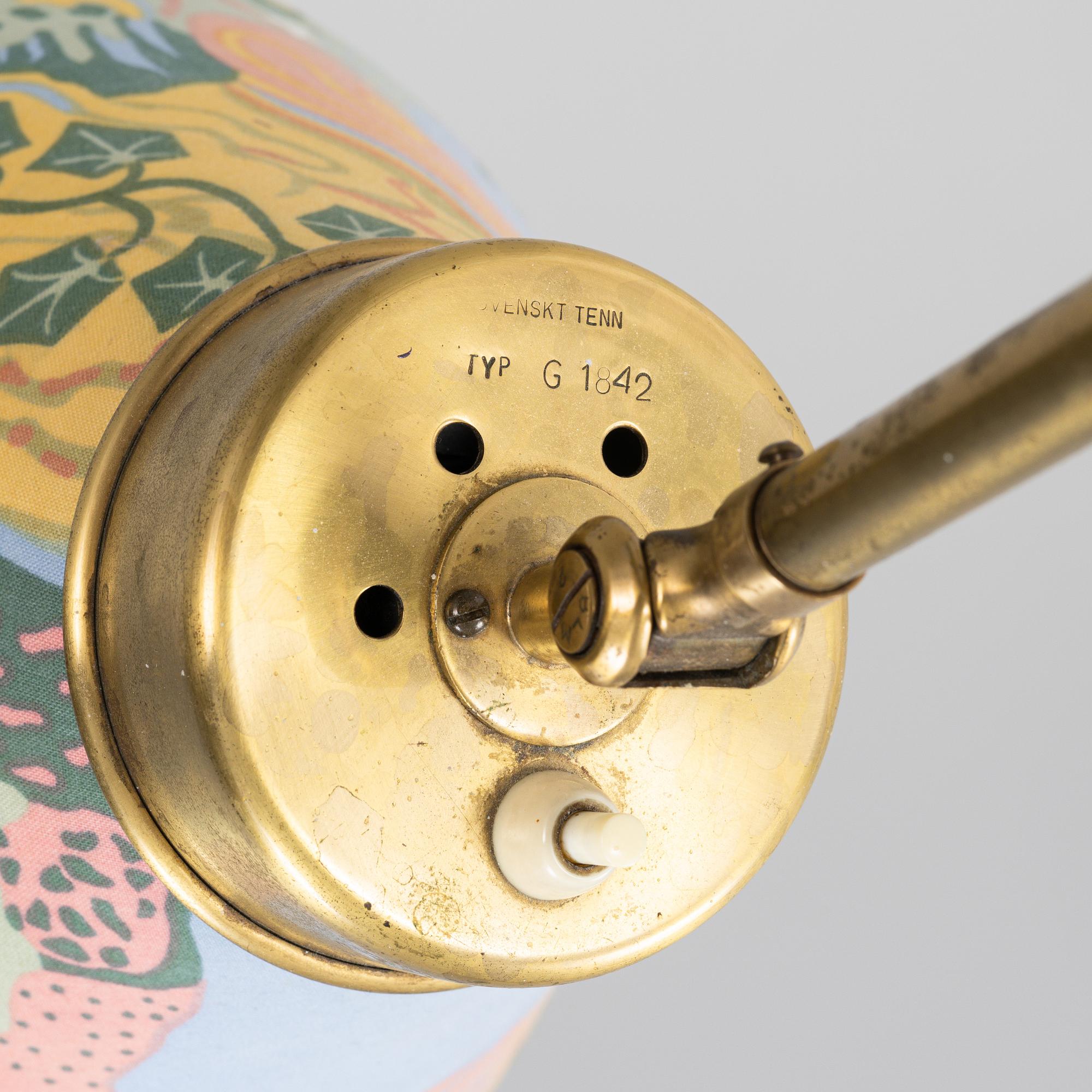 Josef Frank, golvlampa, modell 1842, Firma Svenskt Tenn.