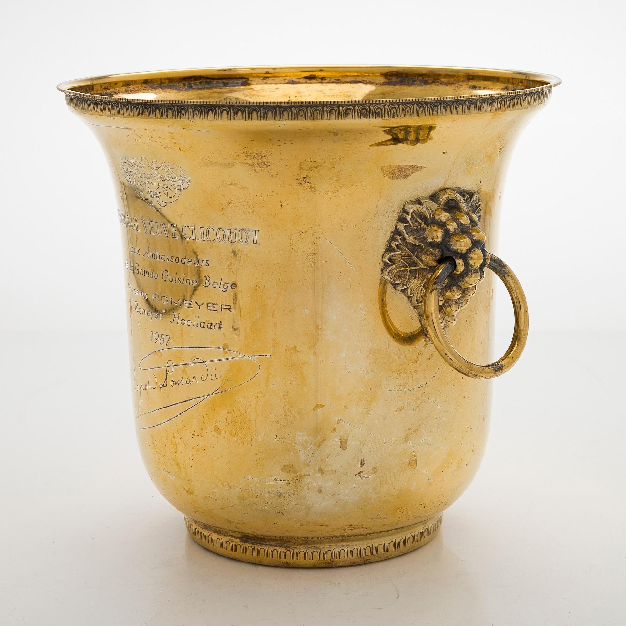 Samppanjajäähdytin, Veuve Clicquot Ponsardin.