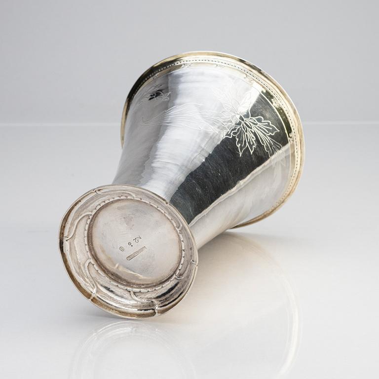 A Swedish 18th century parcel-gilt silver beaker, mark of Anders Dunderberg, Gävle 1795.