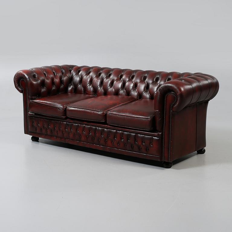 SOFFA, Chesterfield-modell, Winchester Furniture, 1900-talets fjärde kvartal.