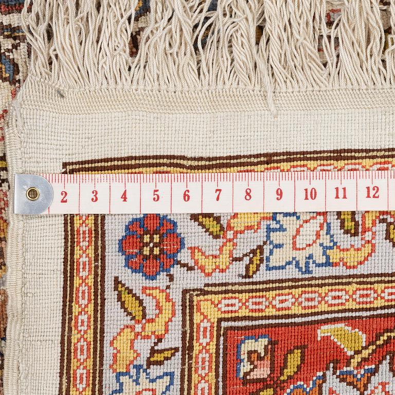 A semi-antique Hereke rug, West Anatolia, c. 135 x 90 cm.
