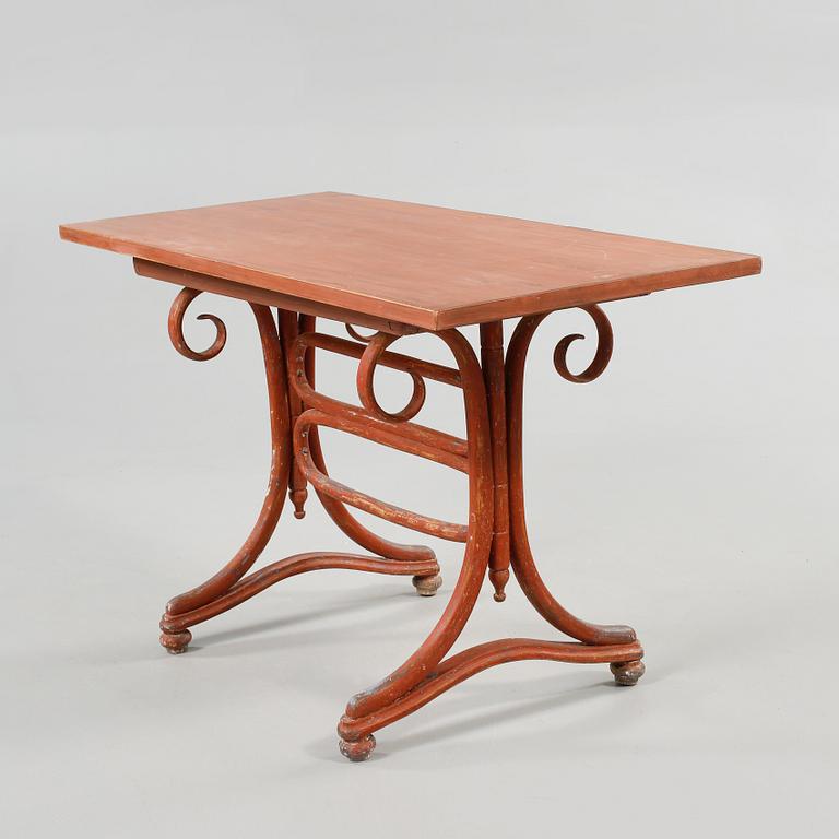 BORD, omkring sekelskiftet 1900.