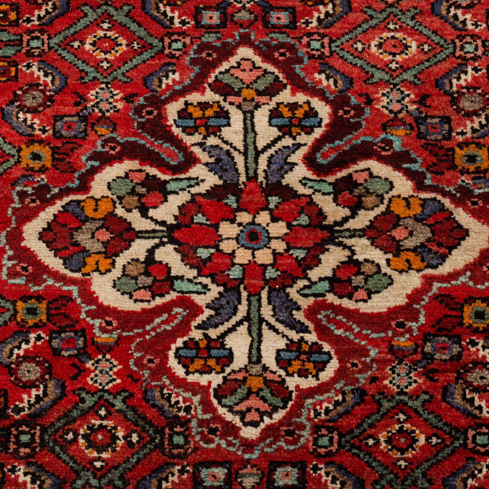 MATTO, a Hamadan, ca 299-307,5 x 109 cm.