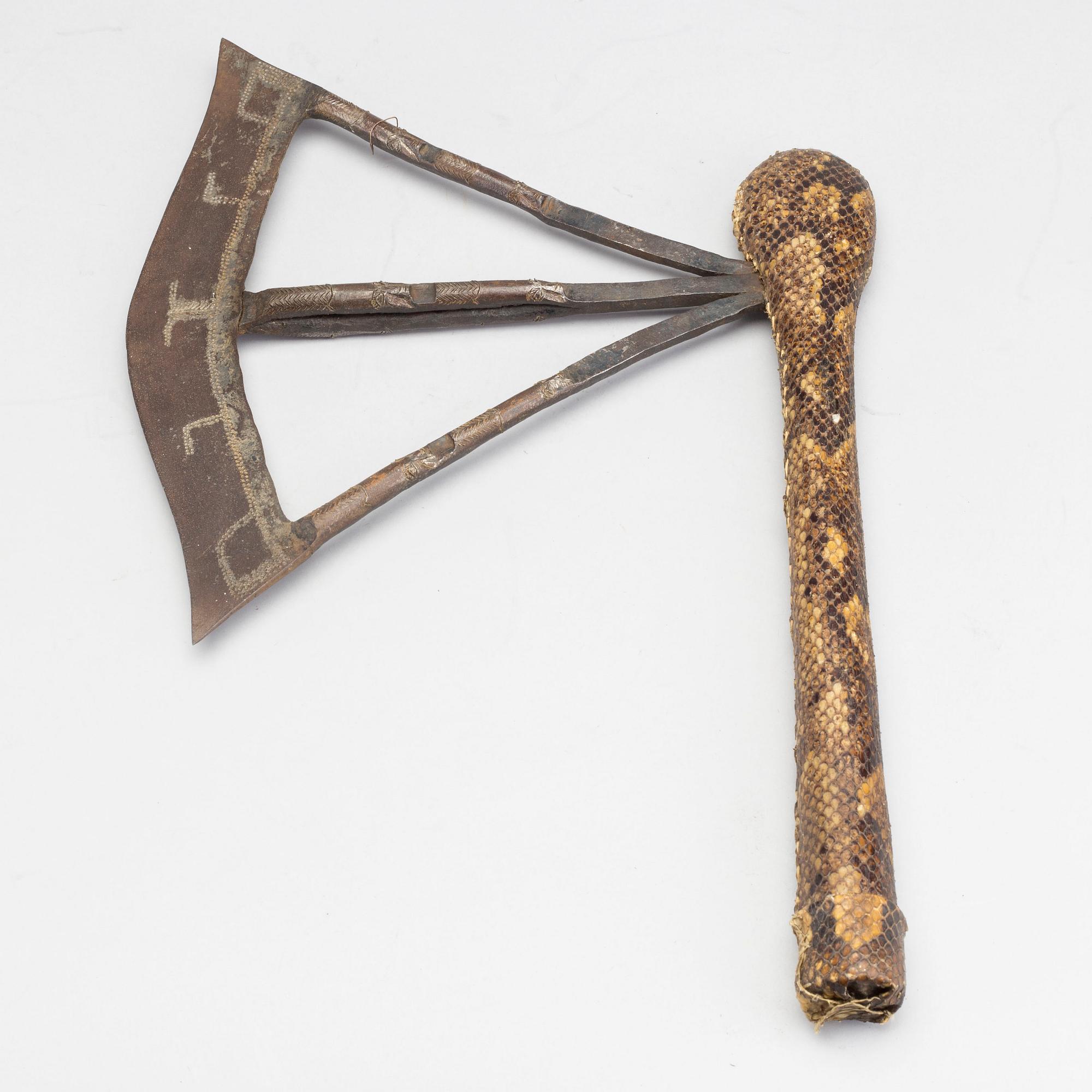 THROWING KNIFE, Zande, Nzakara, Central Africa.