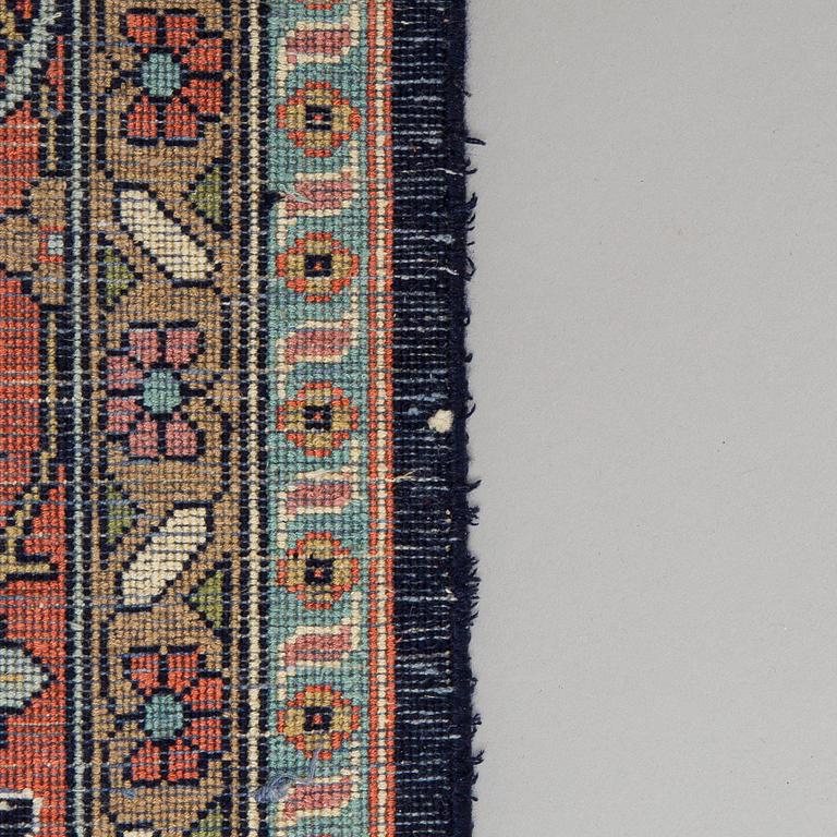 Matta, silk på bomullsvarp, Kashmir, ca 274 x 183 cm.