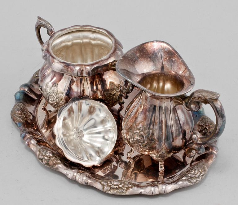 KAFFESERVIS, 4 delar, silver, importstämplat, 1900-tal. Vikt 1 620 g.