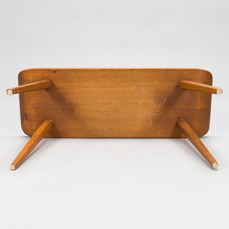 Carl Malmsten, a mid-20th 'Visingö' bench for Svensk Fur.