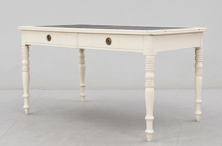 SKRIVBORD, nyrenässans, 1800-talets slut.