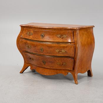 A Swedish rococo chest of drawers, mid 18th Century.