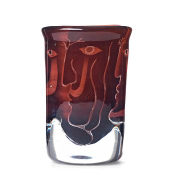 Ingeborg Lundin, an ariel glass vase "Faces", Orrefors, Sweden 1971.