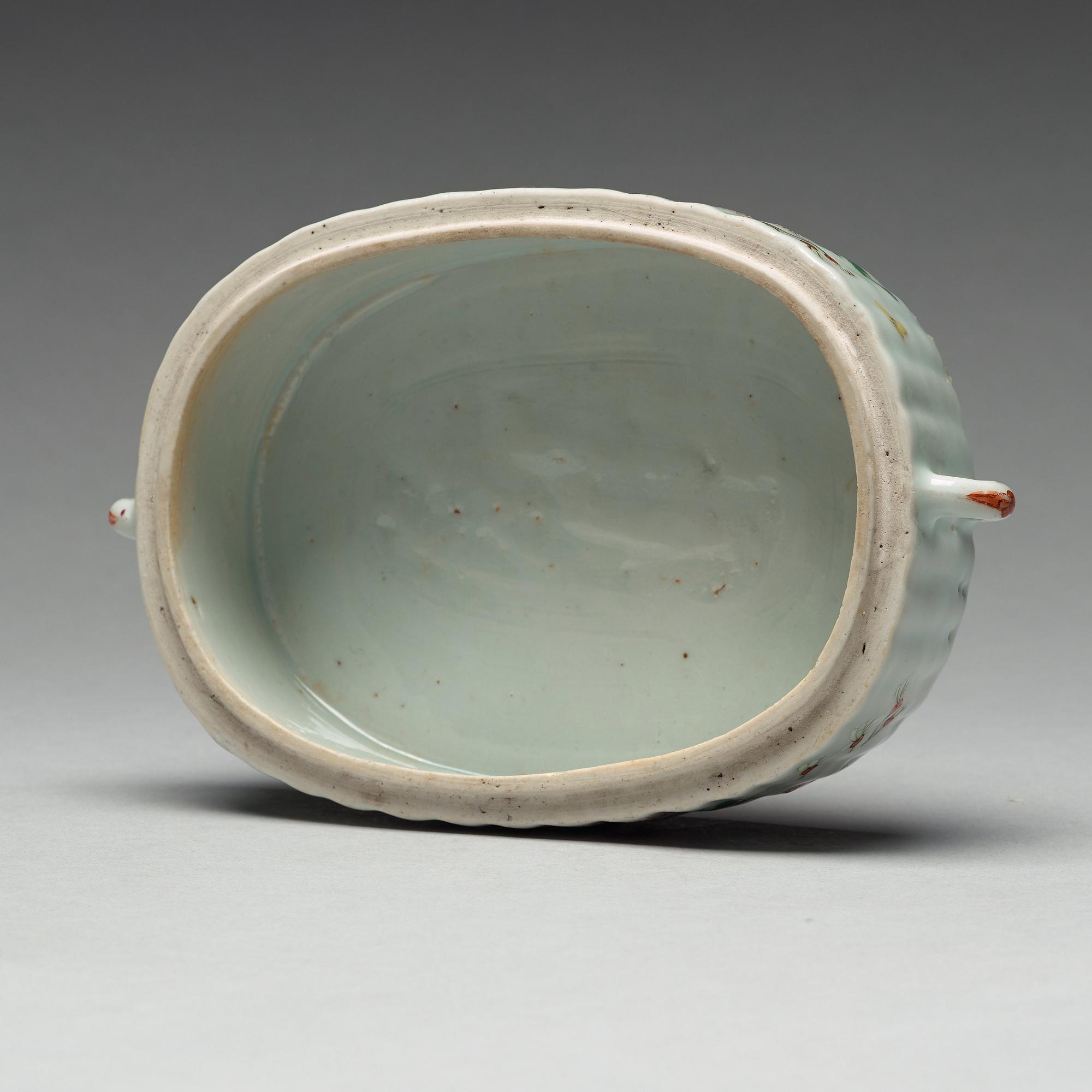 A famille rose tureen with cover, Qing dynasty, Qianlong (1736-95).