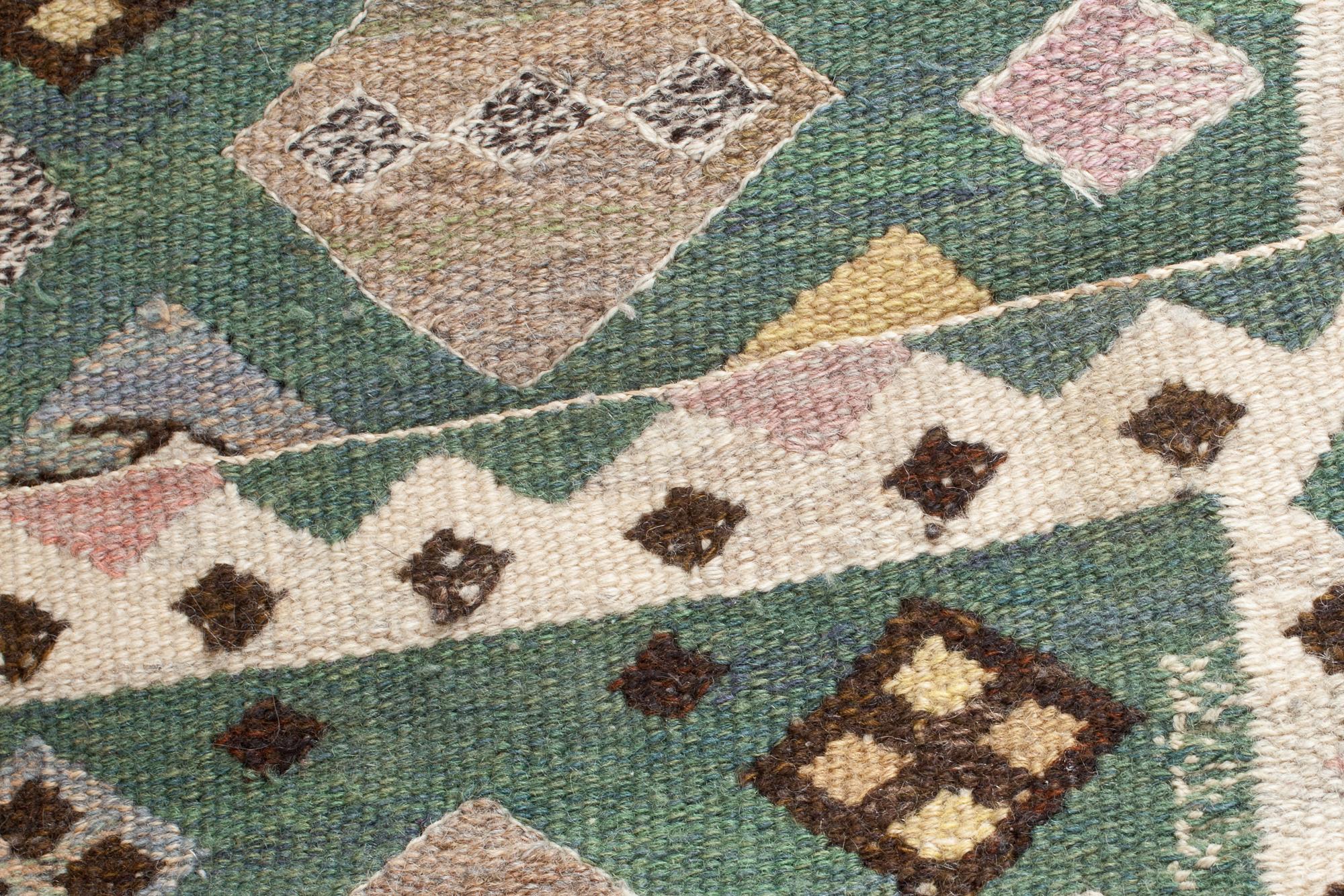 VÄVNAD, "Knoppen", ABMMF, Märta Måås-Fjetterström, 
ca 50 X 34 cm.