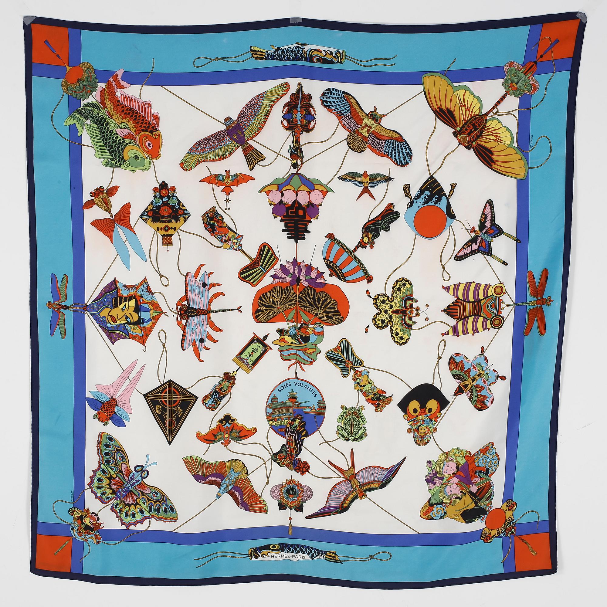 SCARF, "Soies volantes", Hermès.