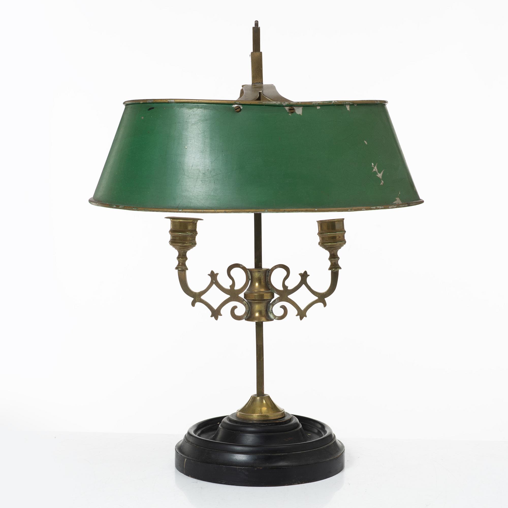Skrivbordslampa för två ljus, sk bouilottelampa, 1800-talets slut.