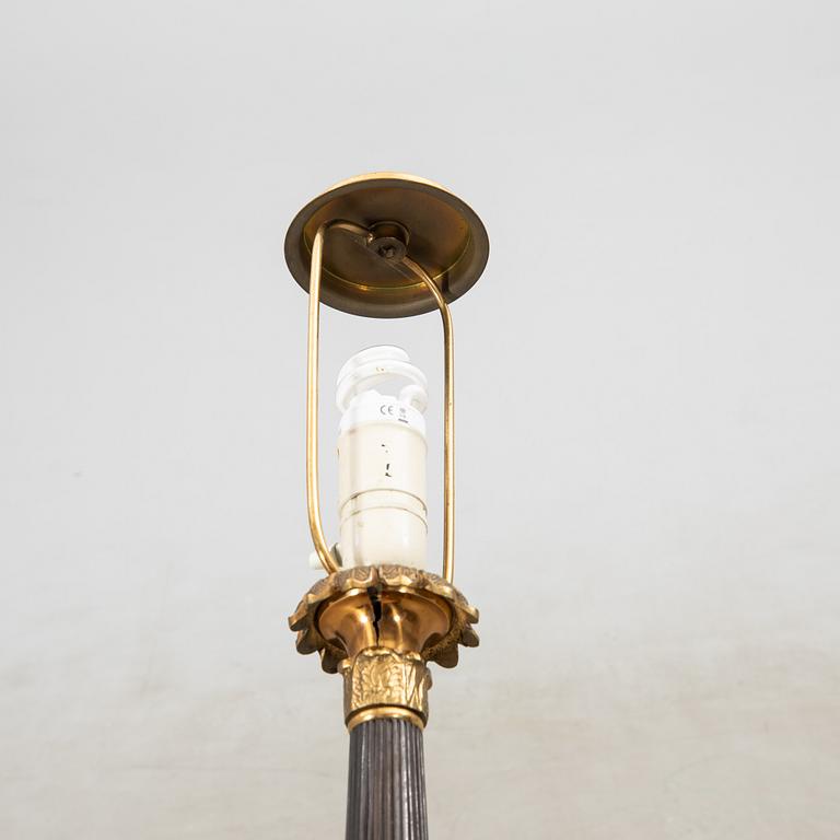 Table lamp in the Empire style, modern production.