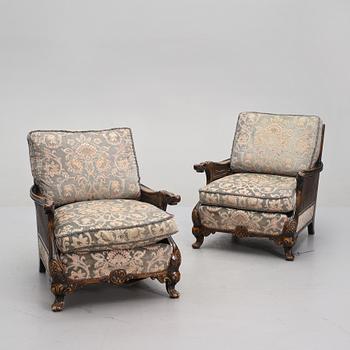 FÅTÖLJER, ett par, Chippendalestil, omkring 1900-talets mitt.