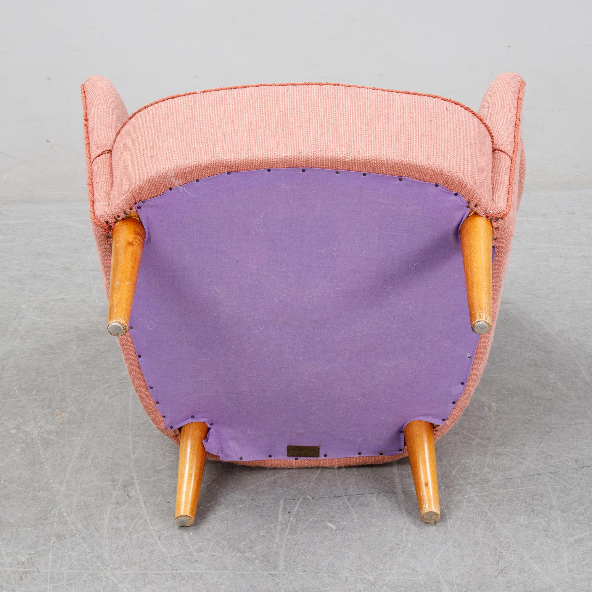 A 'Samspel' lounge chair by Carl Malmsten, second half of the 20th Century.