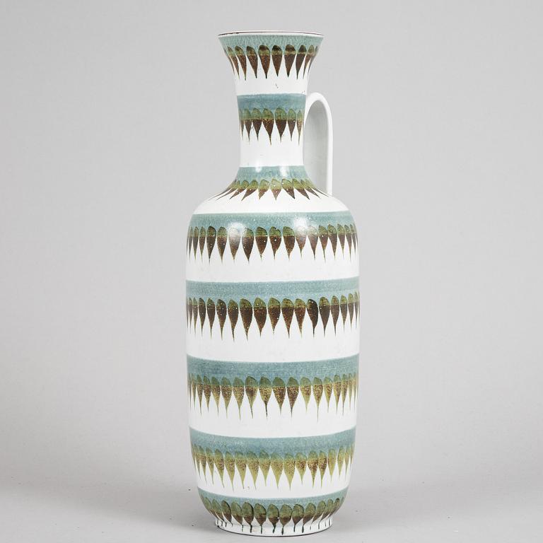 An earthenware vase by Stig Lindberg, Gustavsberg Studio.