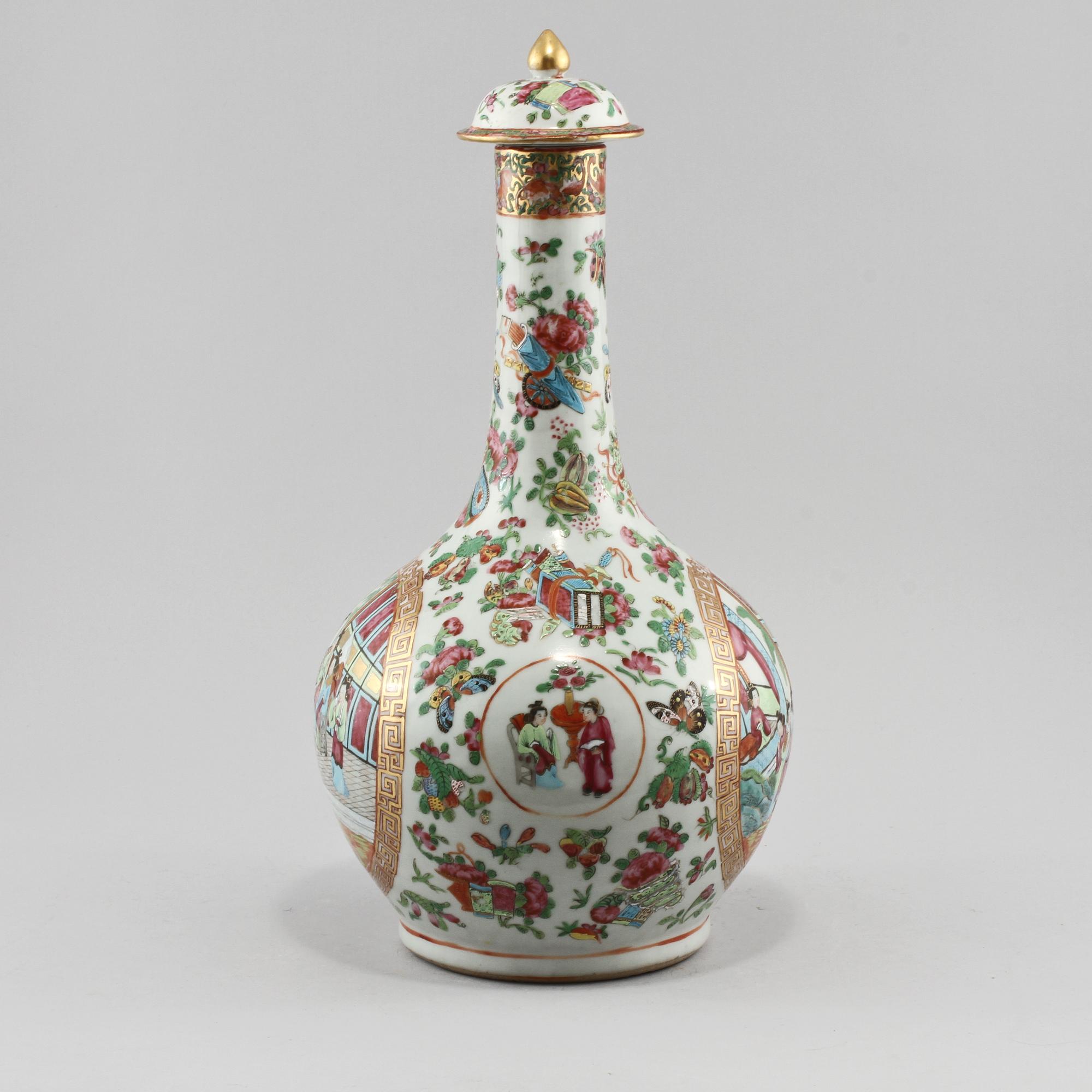 VAS MED PROPP, porslin, Kanton, Kina, 1900-tal.