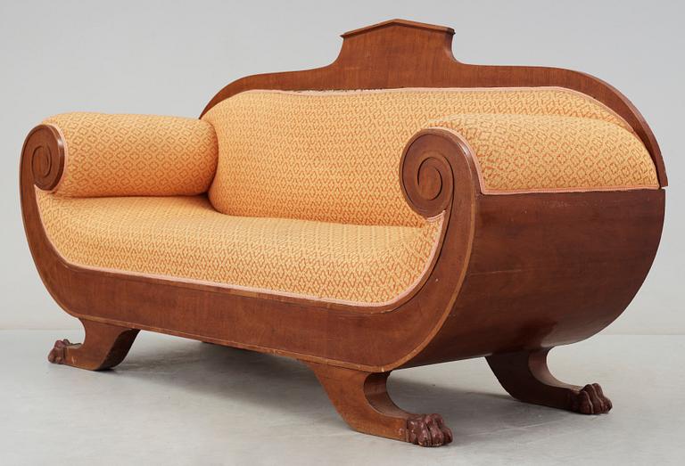 SOFFA. Karl Johan, 1800-talets första hälft.