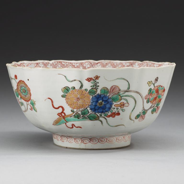 SKÅL, porslin. Qing dynastin, Kangxi (1662-1722).