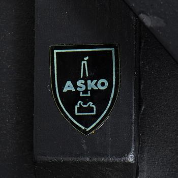 Ilmari Tapiovaara, karmstolar, 6 st, "Aslak", Asko 1960-tal.