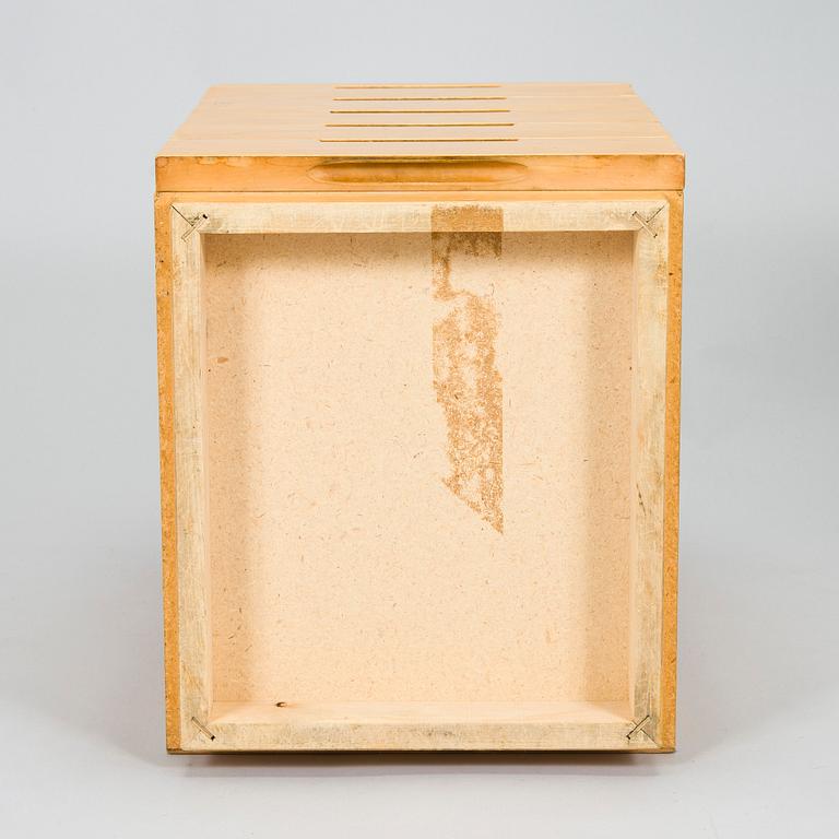 Alvar Aalto, kirjoituspöytä, Artek, 1900-luvun loppupuoli.