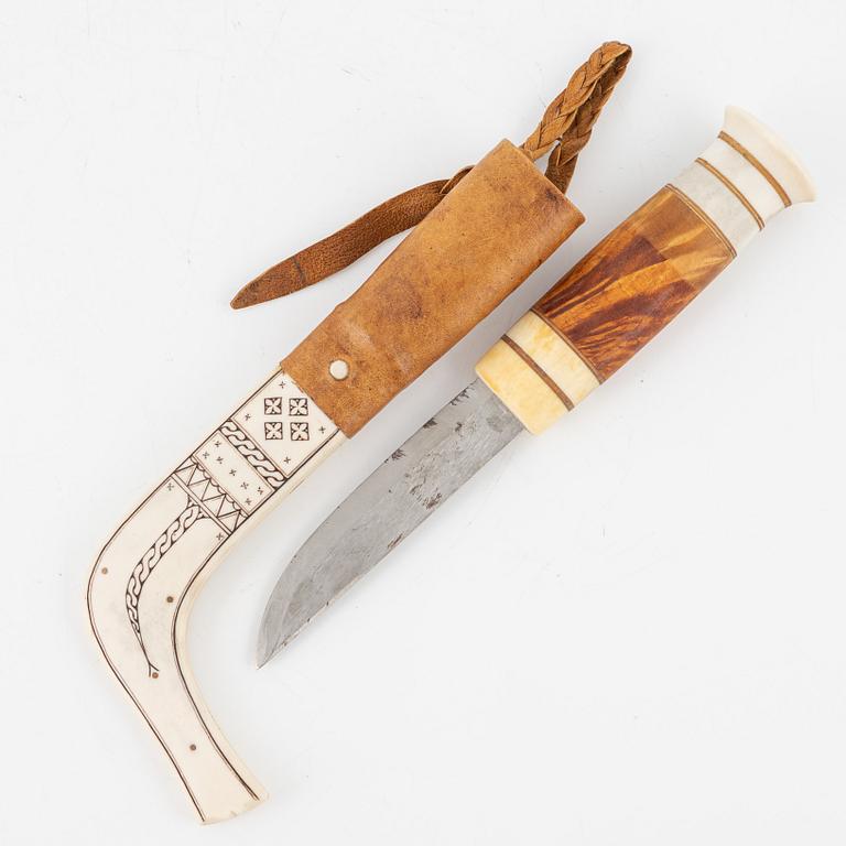 Nils Huuva, a reindeer horn knife, signed and dated -76.