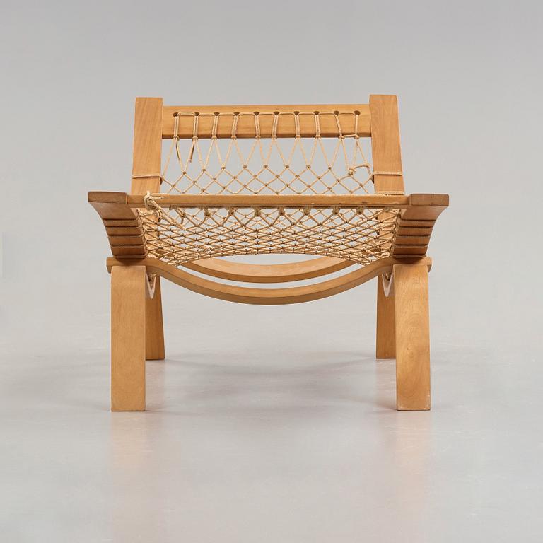 Hans J. Wegner, a 'Hammock Chair' by Getama, Denmark, post 1967.