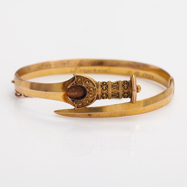 C. I. Fleinert, A 17K-20K gold bracelet. Copenhagen late 19th century. Import Marked Otto Roland Mellin, Helsinki.