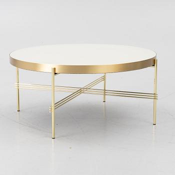 Coffee table, Gubi, contemporary.