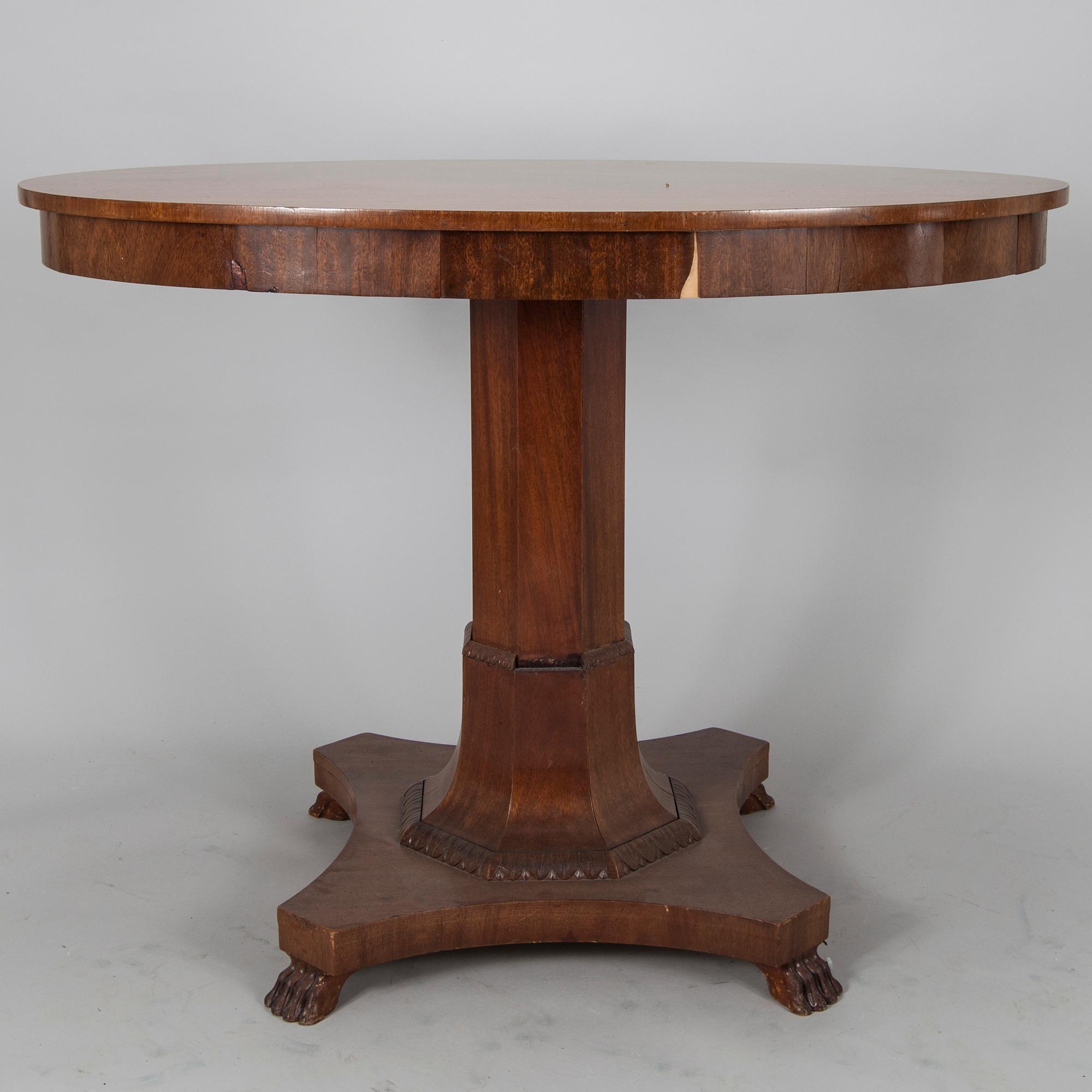 BORD, biedermeierstil, 1900-talets början.