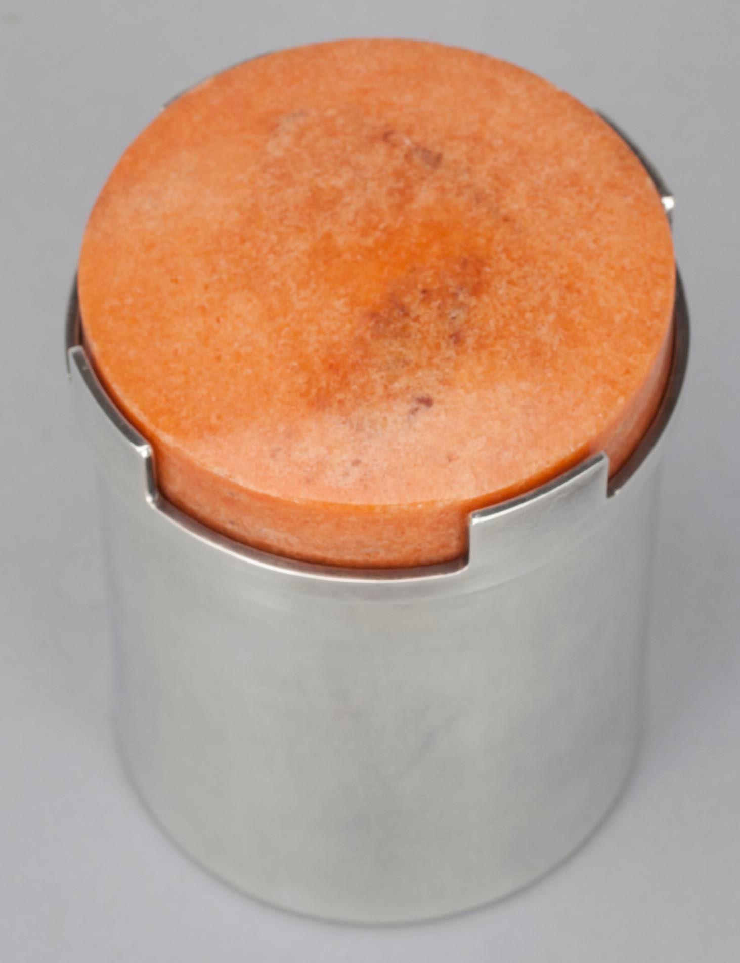 BURK med LOCK, silver samt natursten, Bertel Gardberg, Kultateollisuus, Åbo 1966. Silvervikt ca 196,3 g.