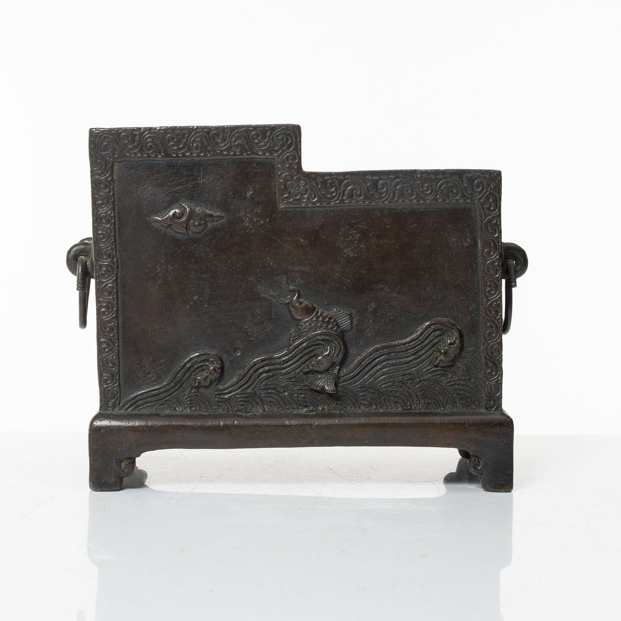 Sakevärmare / ställ, brons, Japan, Meiji (1868-1912).