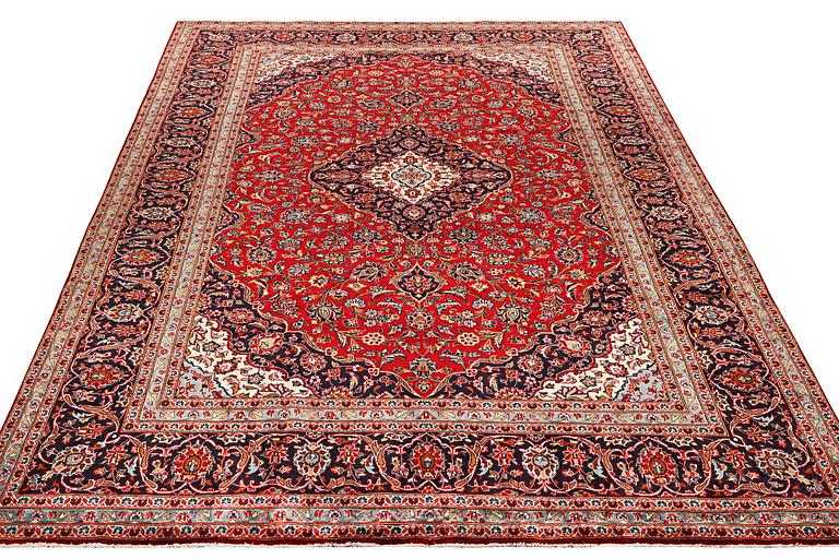 Matta, Keshan, ca. 383 x 247 cm.