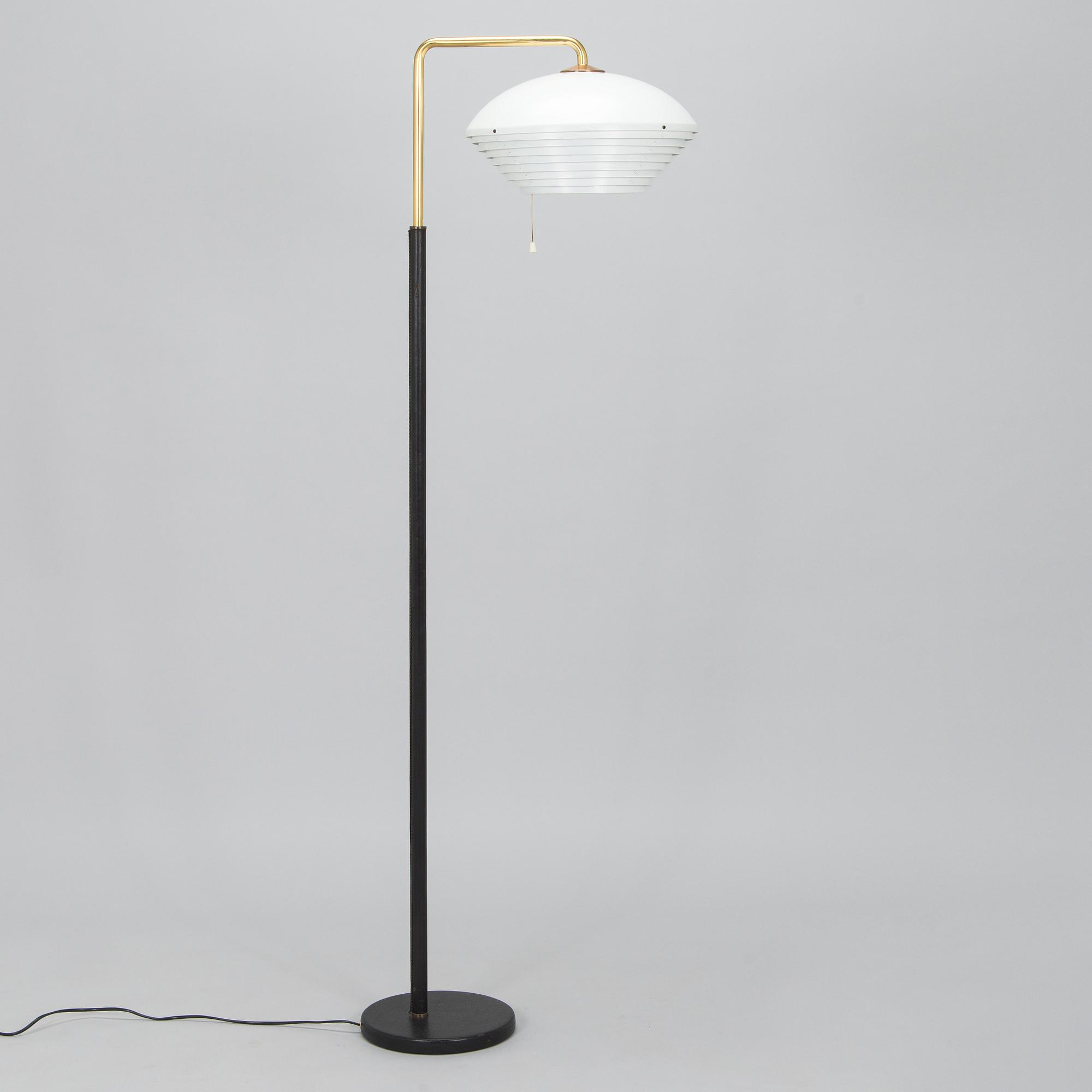 Alvar Aalto, golvlampa, A811, Valaistustyö.