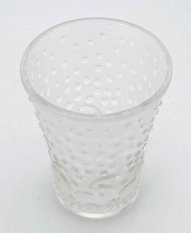 VAS, glas, etsad signatur Lalique France.