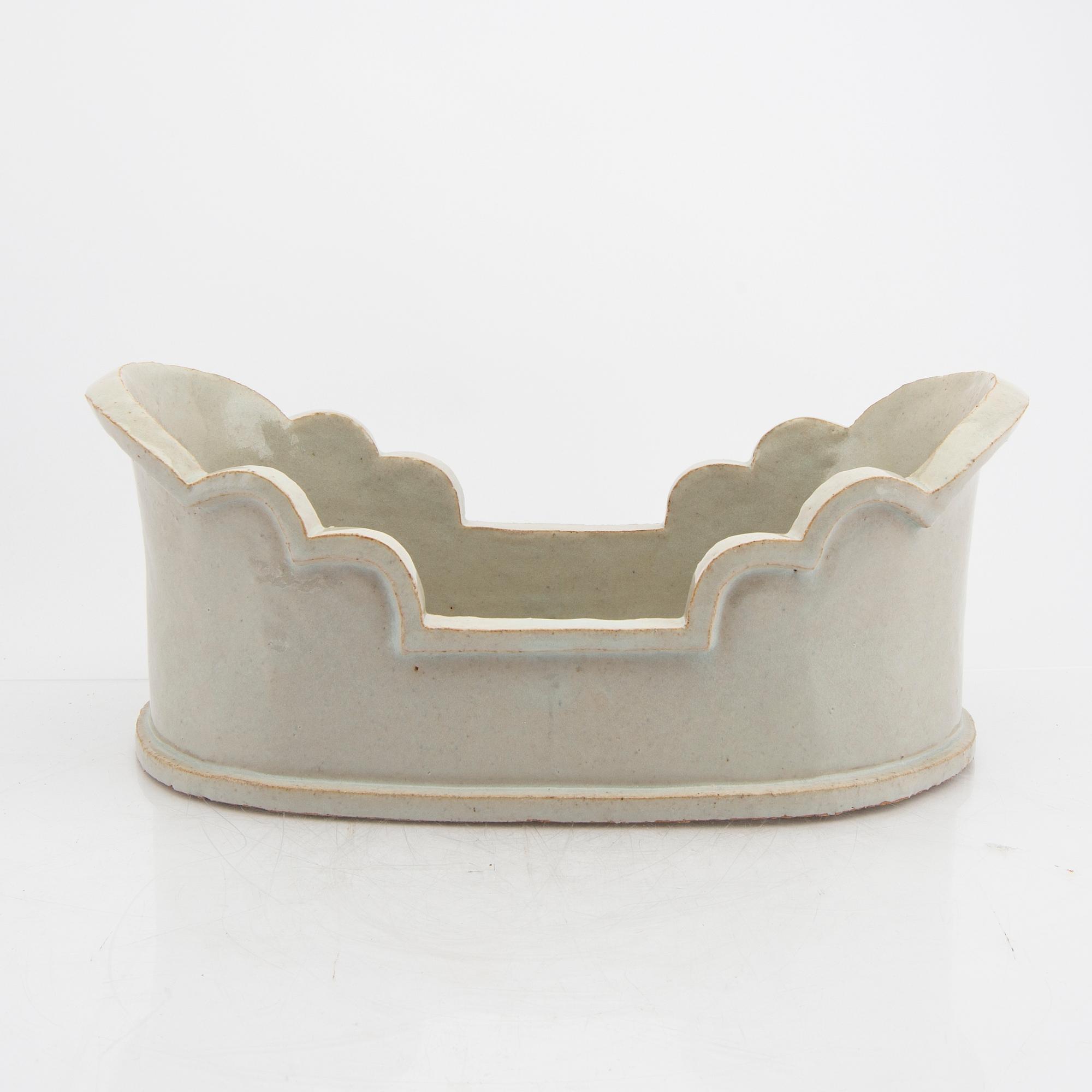 Signe Persson-Melin, a signed and dated 07 glazed stoneware "Barca" bowl.