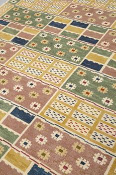 Märta Måås-Fjetterström, matta, "Ängarna", flossa, ca 325,5-327 x 222,5-227 cm, signerad AB MMF.