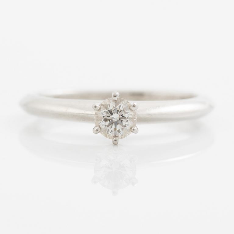 Tiffany & Co, ring, platinum with brilliant-cut diamond 0.23 ct.