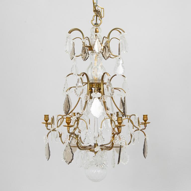 Kattokruunu, 1900-luvun puoliväli.